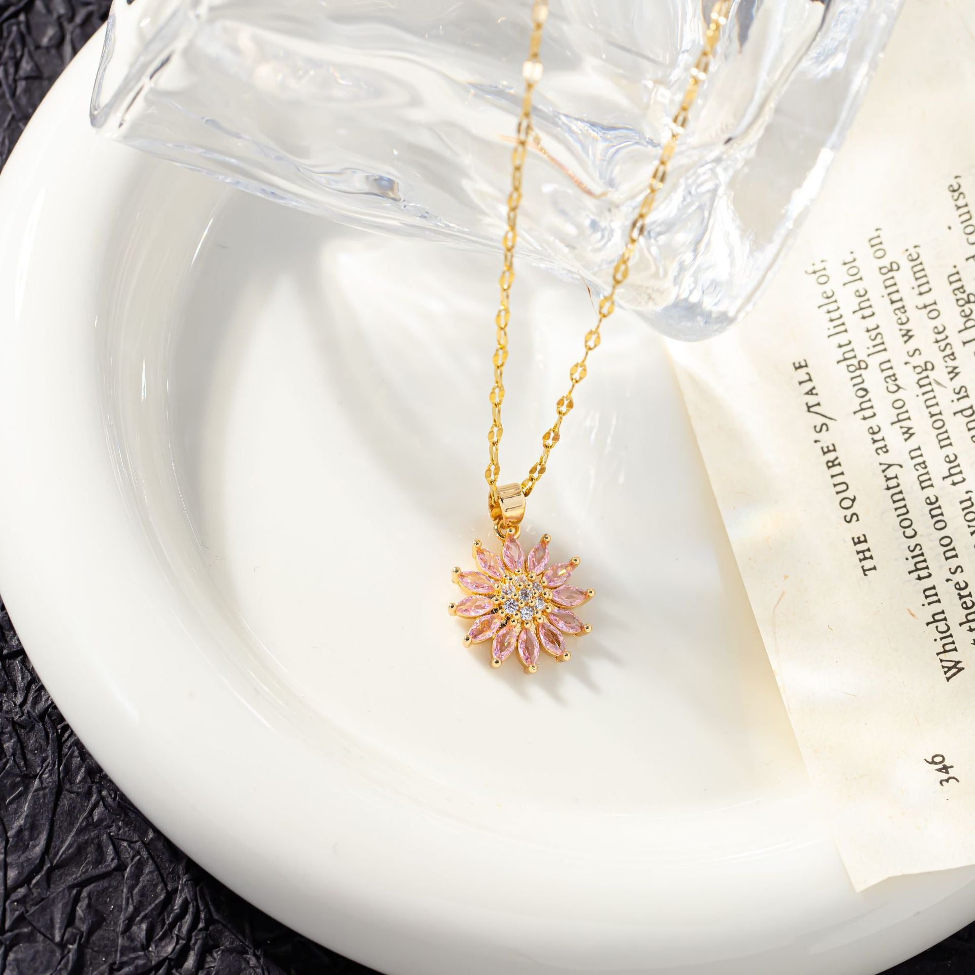 Wholesale titanium steel sunflower daisy copper gold plated necklace clavicle chain titanium steel chain